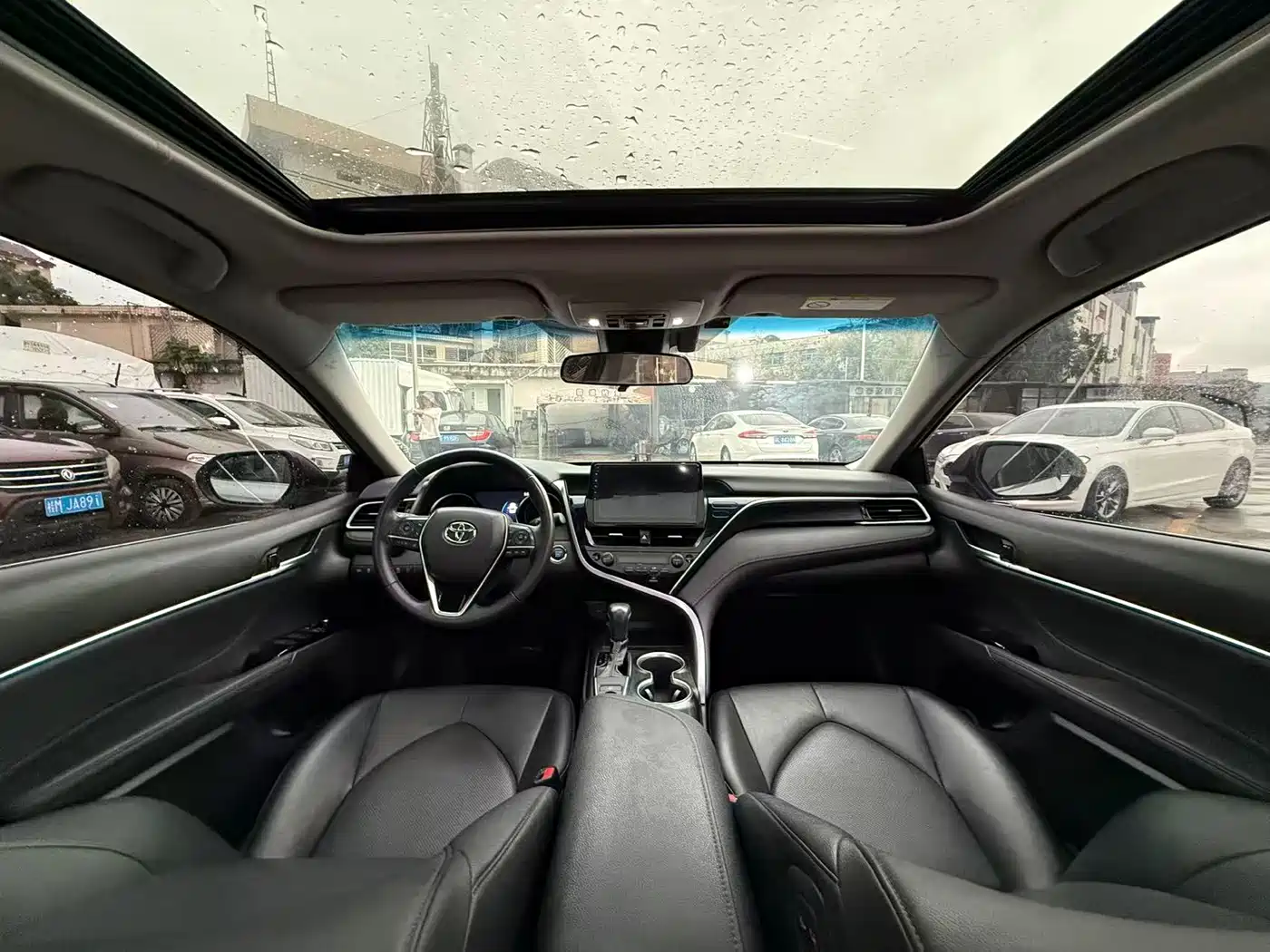 Toyota Camry 2021 2.0G Luxury Edition фото 5