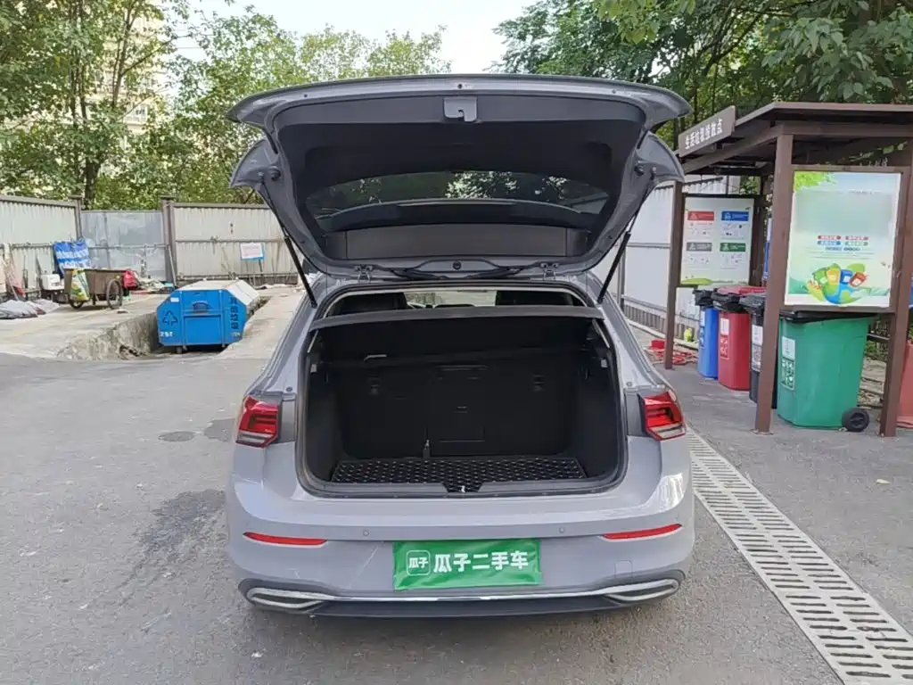 Volkswagen Golf 2021 280TSI DSG Pro 19