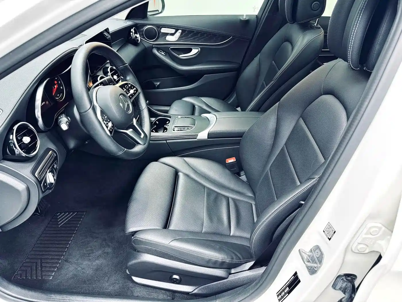 Mercedes-Benz C-Class 2019 Facelift C 260 L Sport фото 13