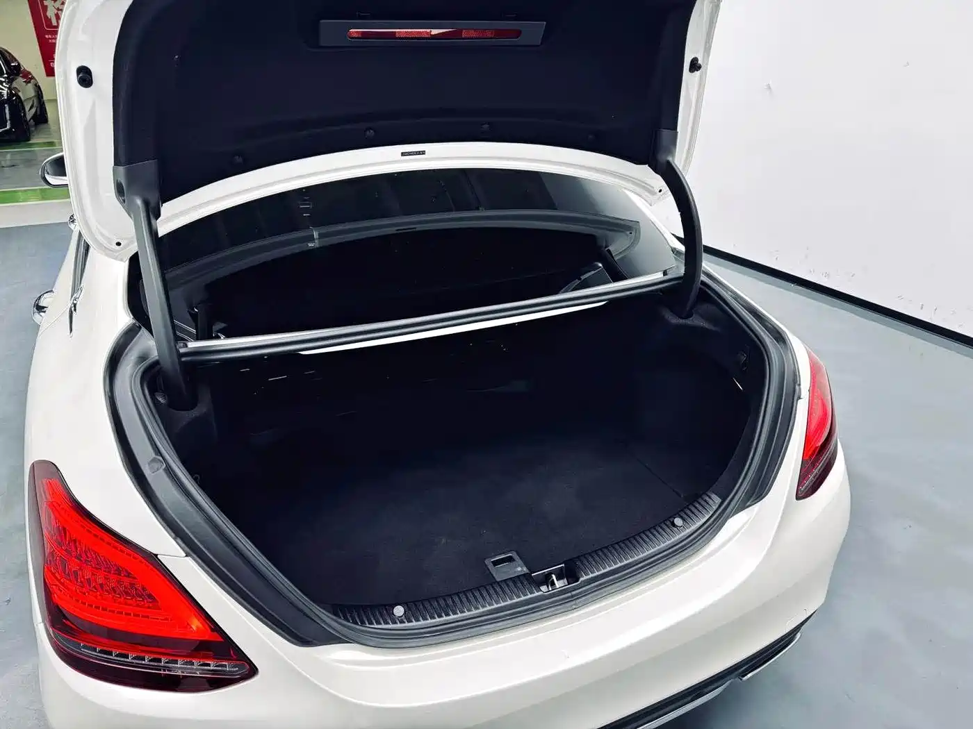 Mercedes-Benz C-Class 2019 Facelift C 260 L Sport фото 15