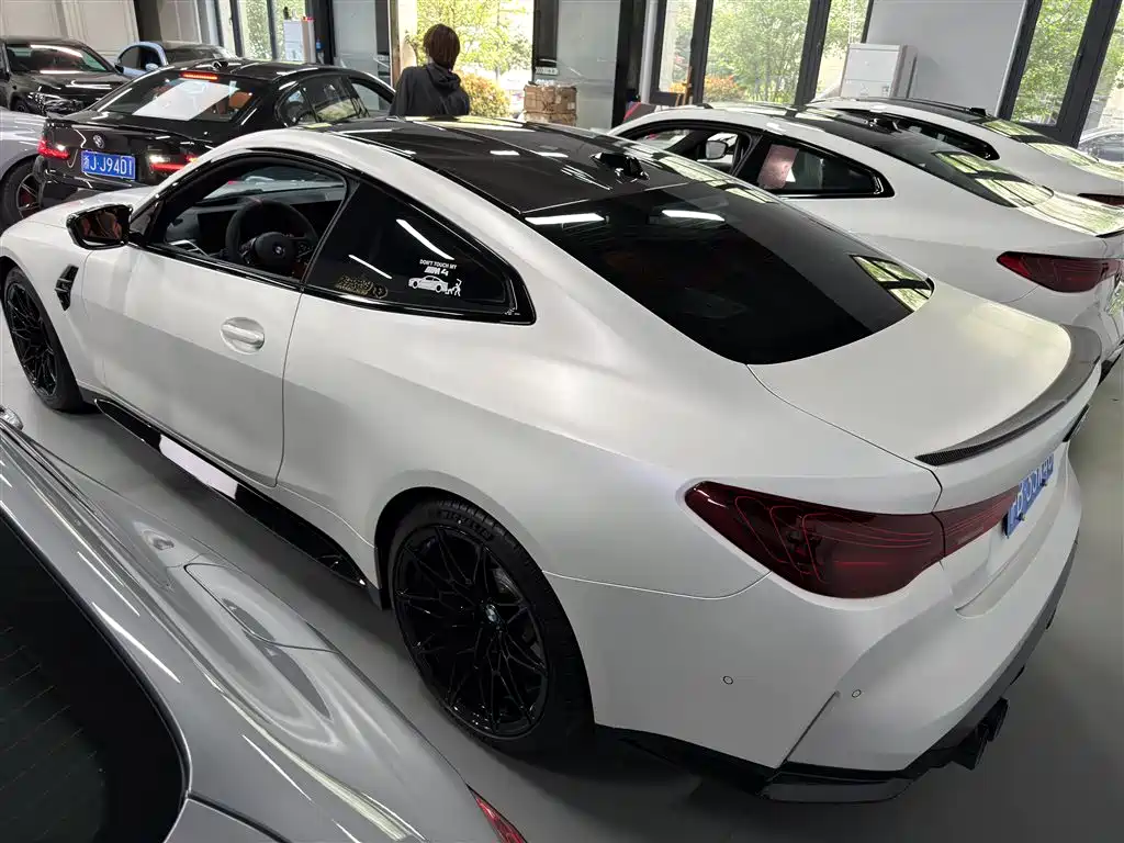 BMW M4 2024 BMW M4 Coupe Competition фото 5