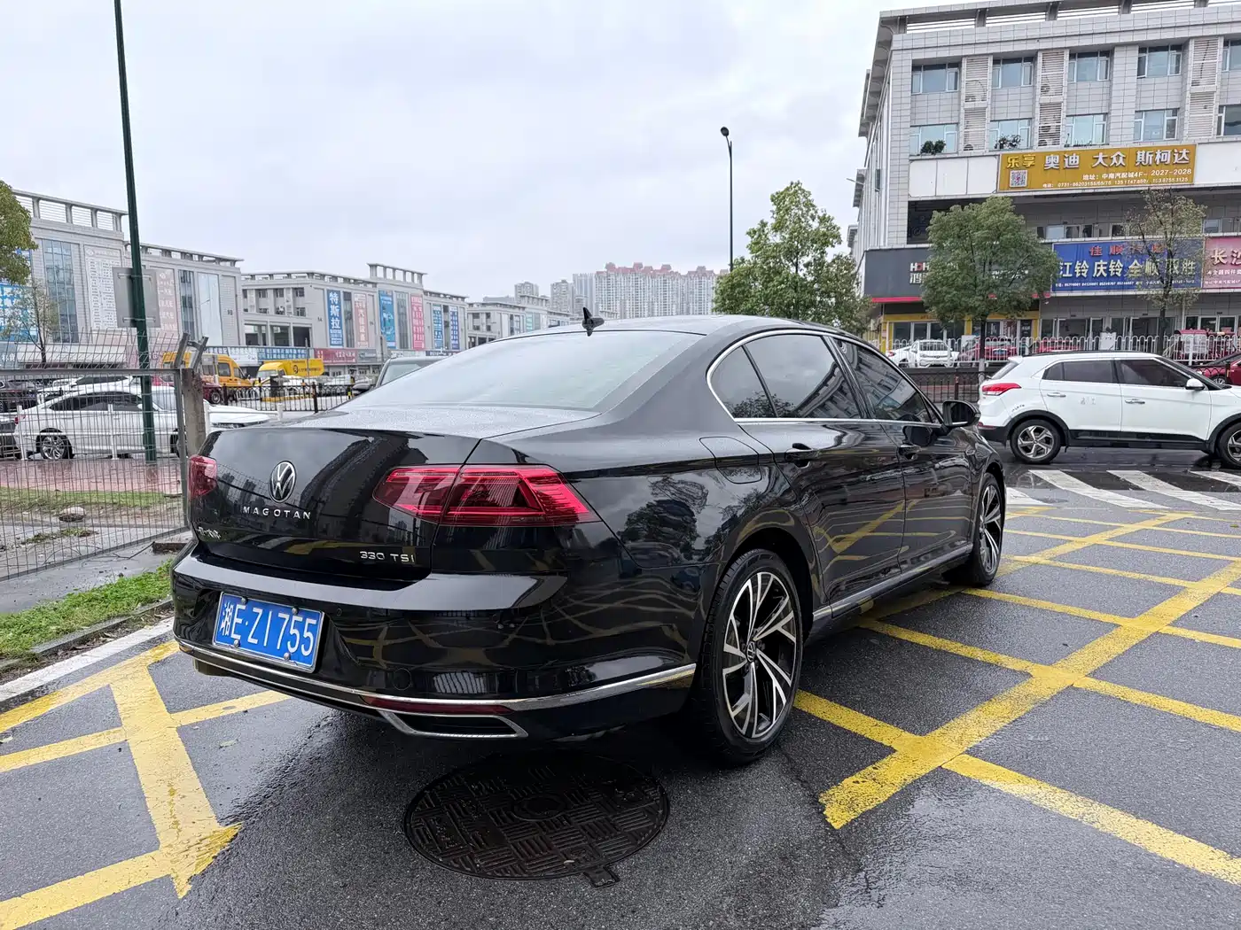 Volkswagen Magotan 2020 330TSI DSG Luxury фото 5