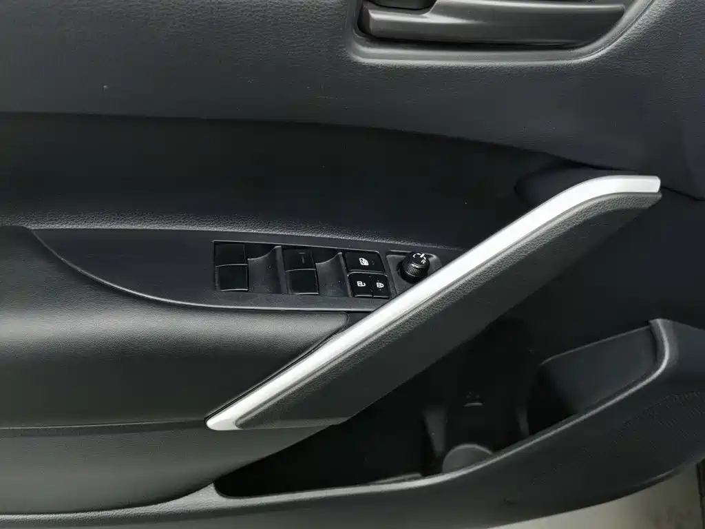 Фото 9 - Toyota Corolla Cross
