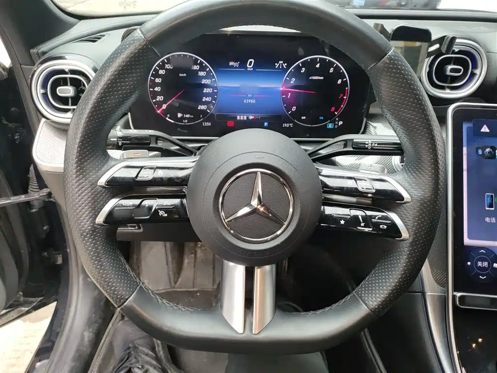 Mercedes-Benz C-Class 2023 Facelift II C 260 L Sport Edition фото 11