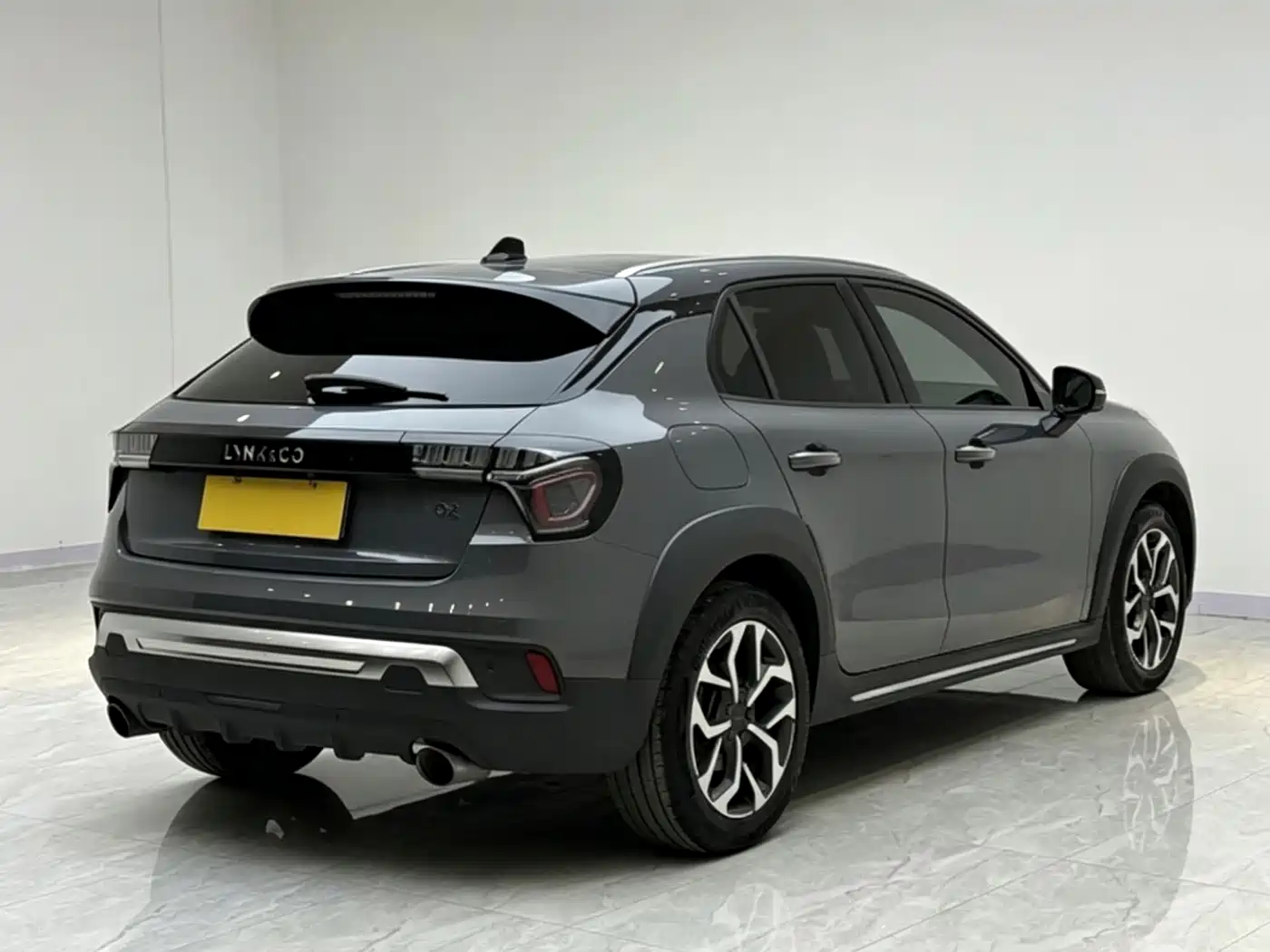 Lynk & Co 02 2018 2.0T Automatic 2WD Jin Pro Version China VI фото 8