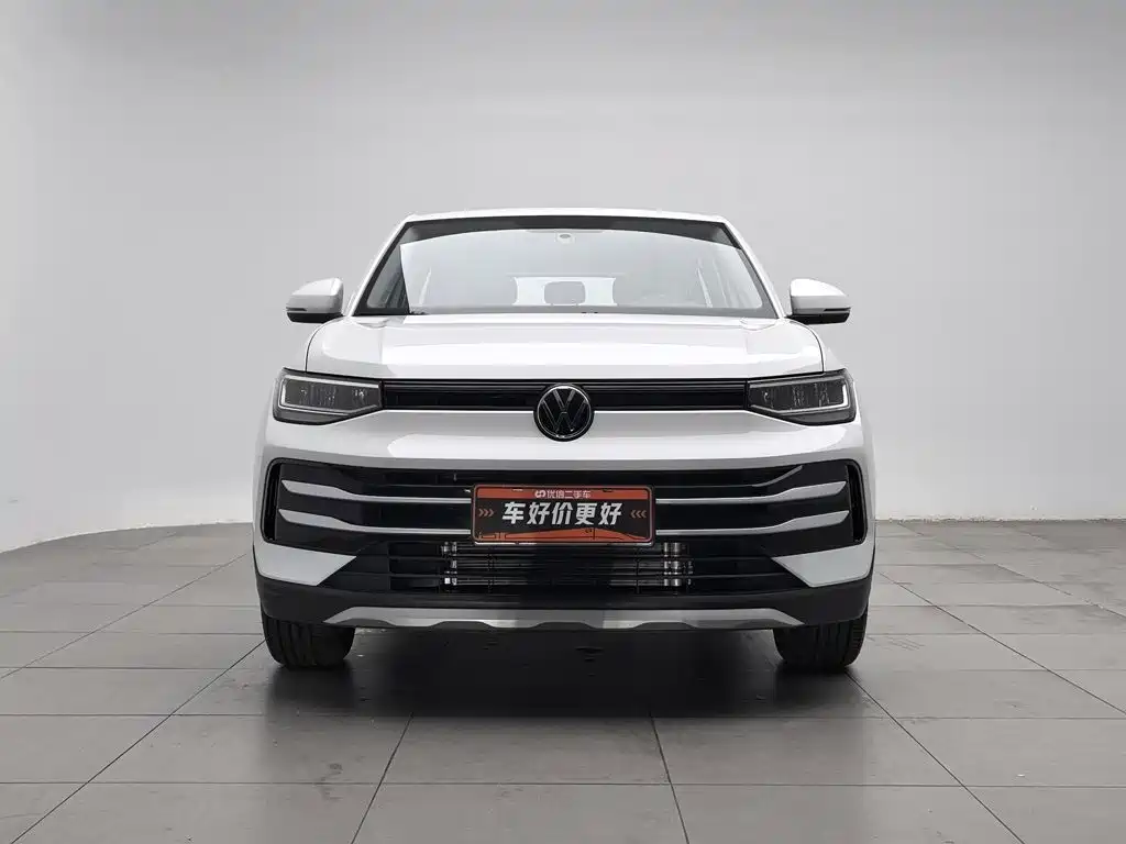 Volkswagen Tharu, миниатюра 3