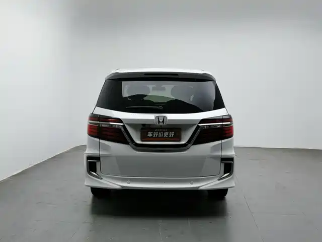 Honda Elysion 2019 2.0L Hybrid Luxury Edition — фото 4