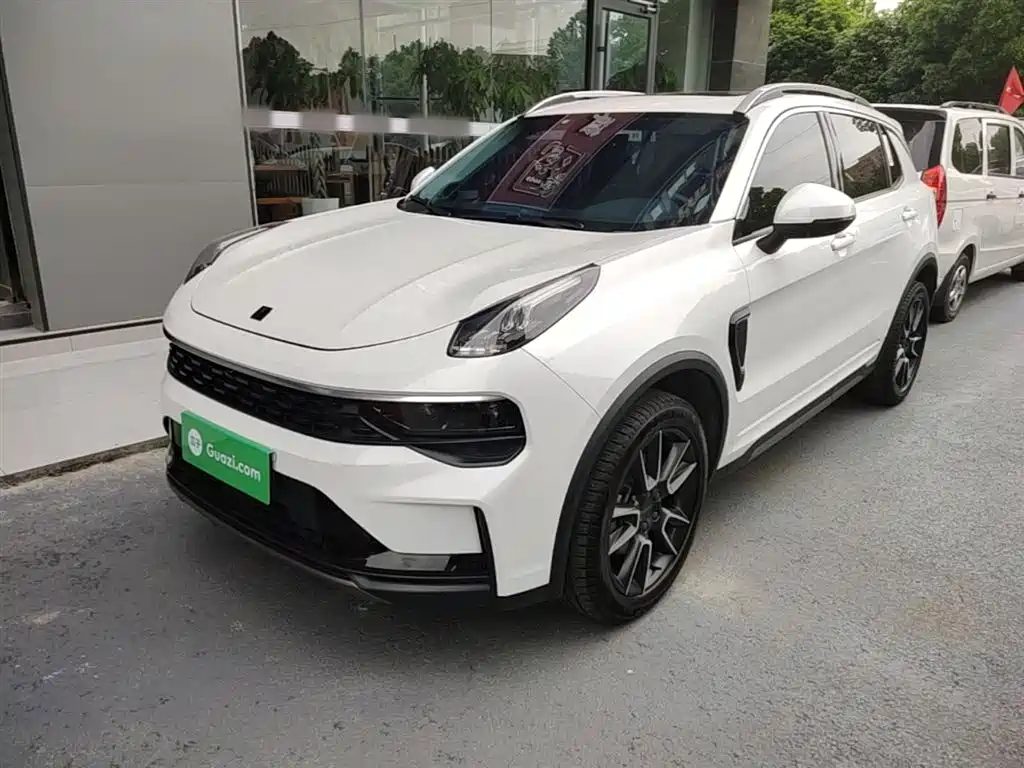 Lynk & Co 01 2021 2.0TD 2WD Pro фото 2
