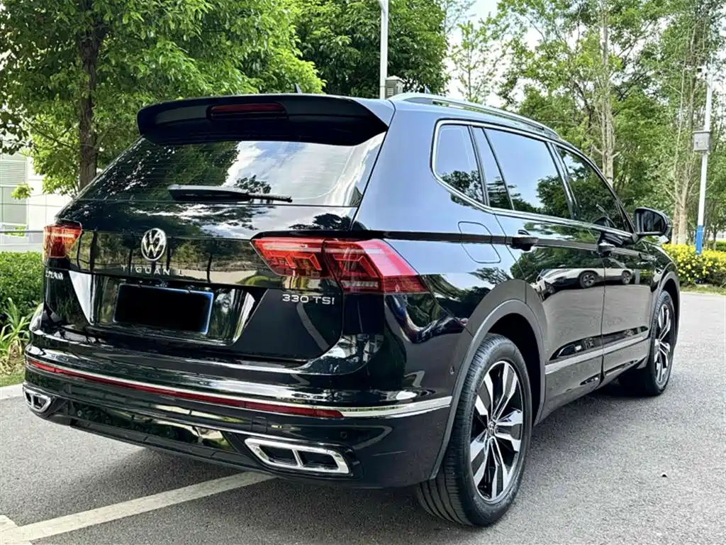 Volkswagen Tiguan L 2025 330TSI Automatic 2WD R-Line Dragon Glory Edition фото 11