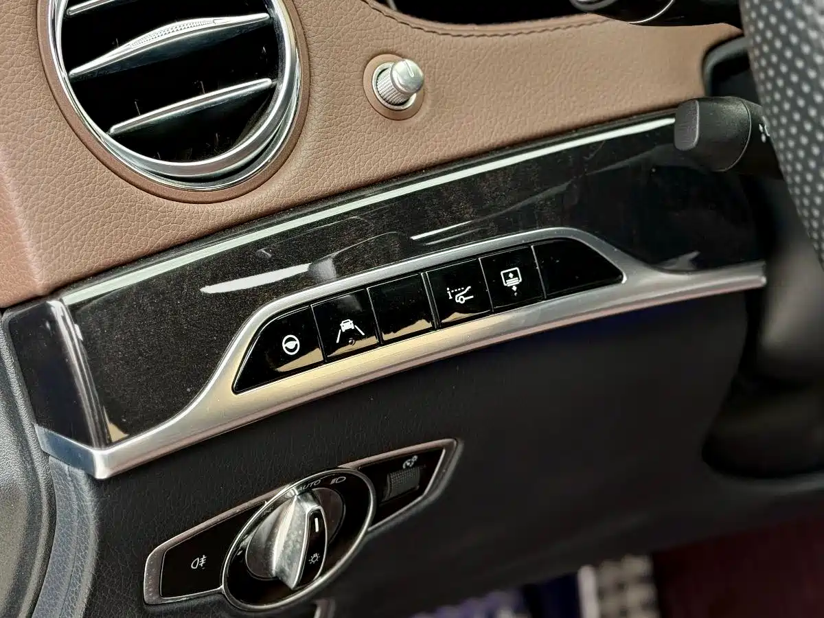 Mercedes-Benz S-Class 2018 S 450 L 4MATIC Excellence Special Edition фото 21