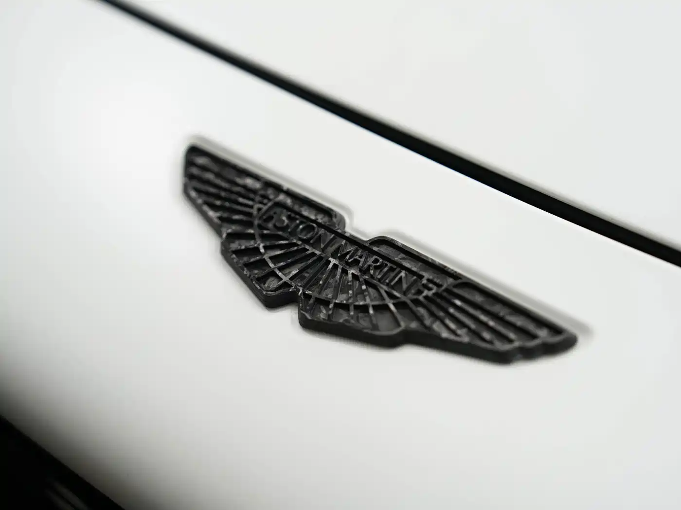 Aston Martin DBX 2023 2023 Model 4.0T V8 707