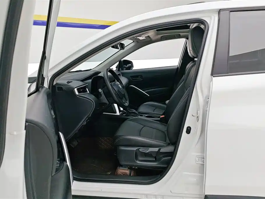 Toyota Corolla Cross 2024 2.0L Elite Edition фото 9
