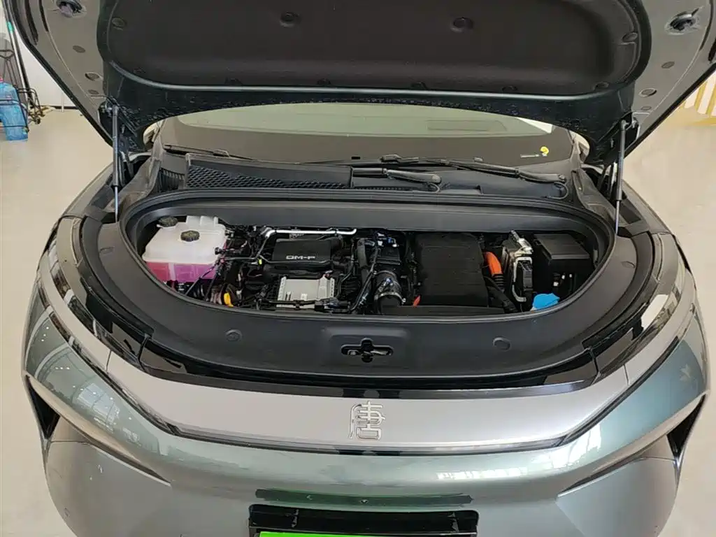 BYD Tang L 2025 DM 175KM Drone Player Edition фото 20