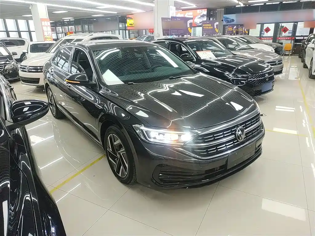 Volkswagen Sagitar 2023 300TSI DSG Surpassing Edition фото 22