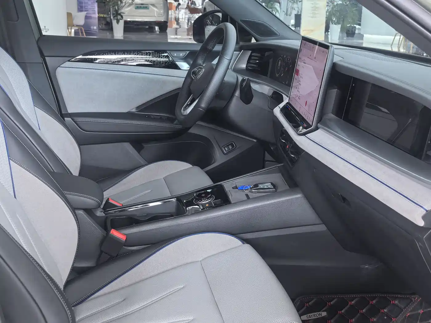 Volkswagen Tayron 2025 Model Tayron L 380TSI 4WD Luxury Easy Package фото 12