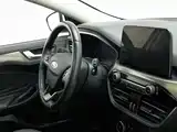 Фото 22 - Ford Focus