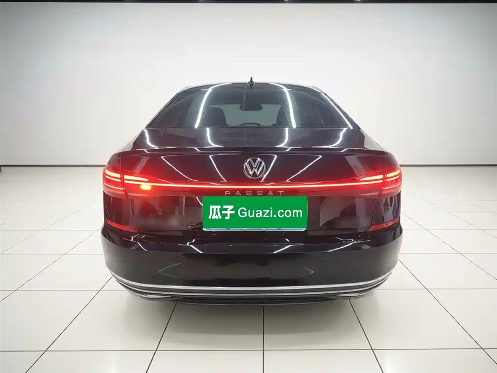 Volkswagen Passat 2022 330TSI Premium Edition фото 6