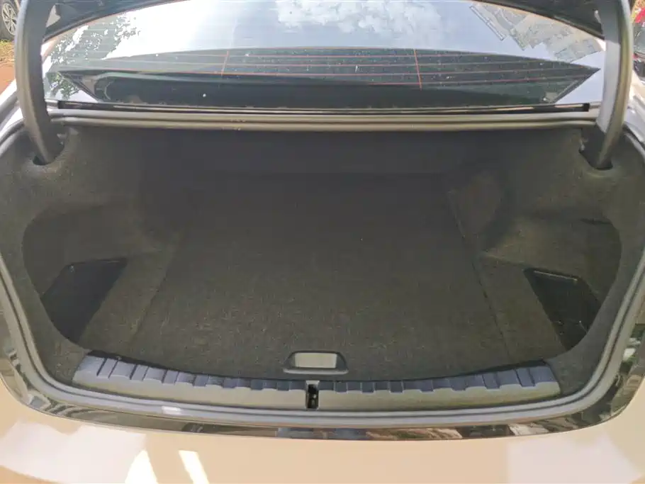 BMW i3 2022 eDrive 35 L фото 4