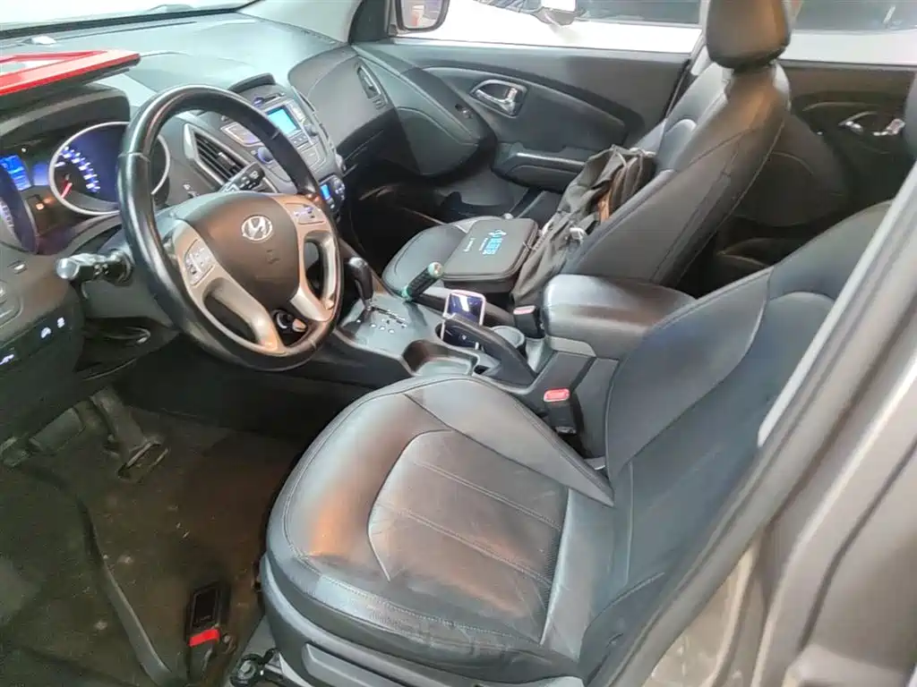 Hyundai Beijing Hyundai ix35 2015 2.0L Automatic 2WD Smart China V фото 15