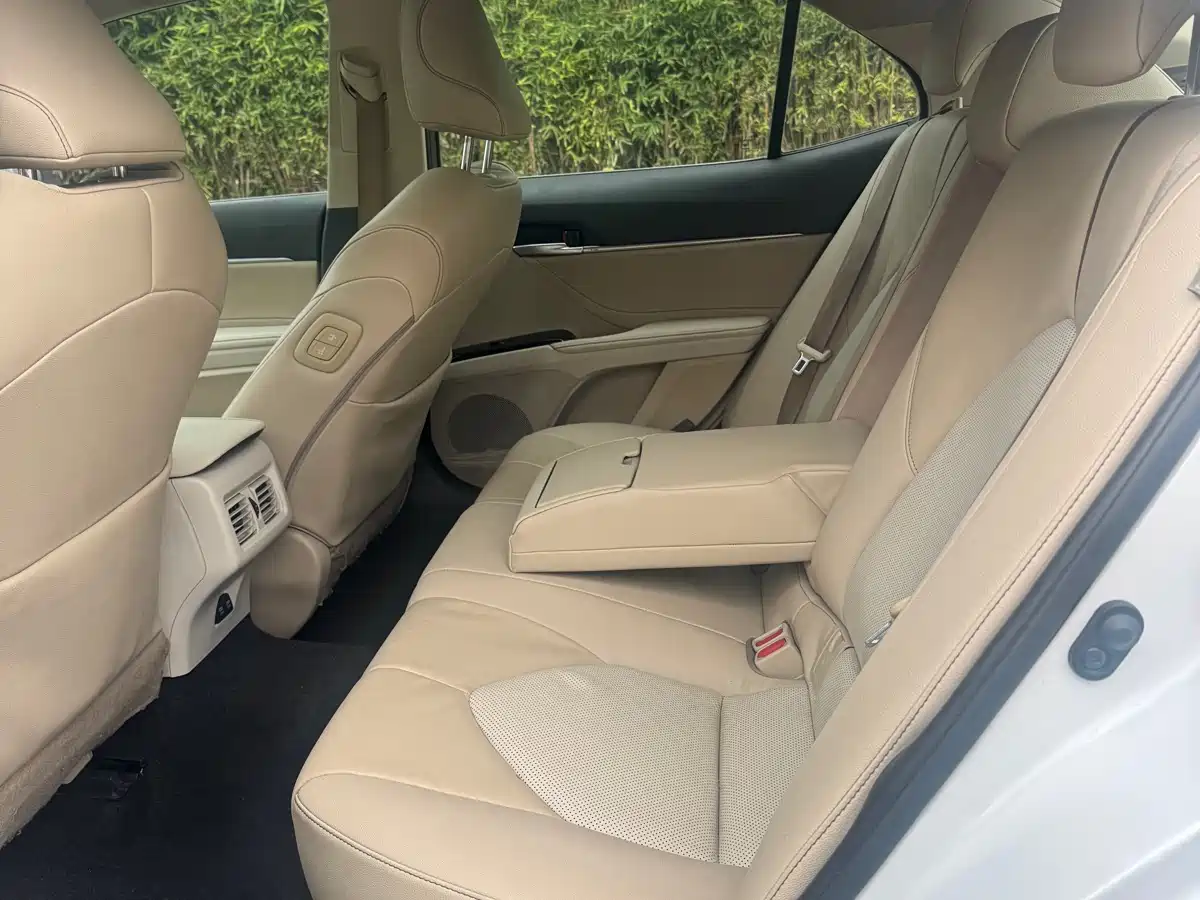 Toyota Camry 2019 2.0G Luxury (China V) фото 5
