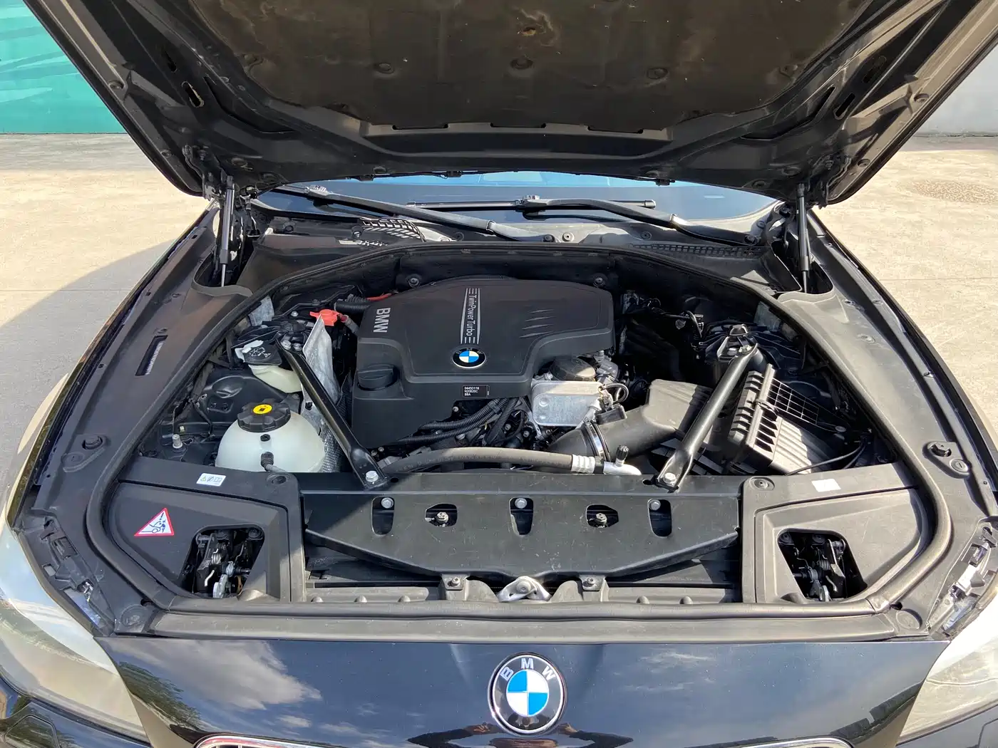 BMW 5 Series 2013 525Li Luxury фото 20