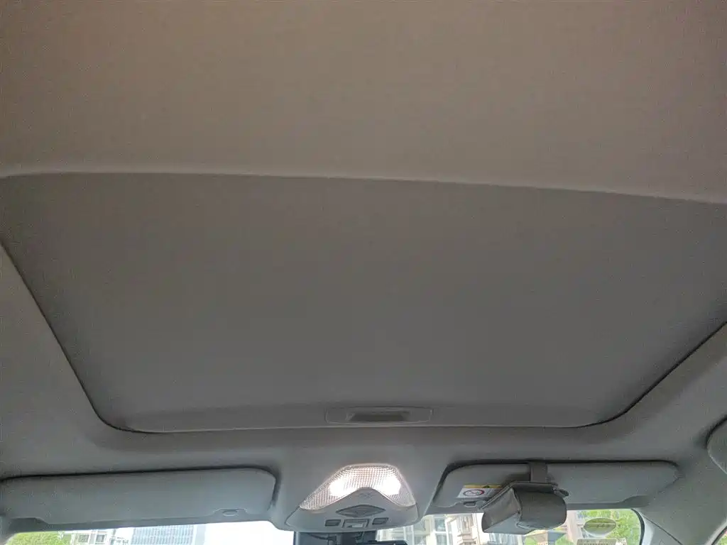 Toyota IZOA 2021 2.0L Yixing Edition фото 9