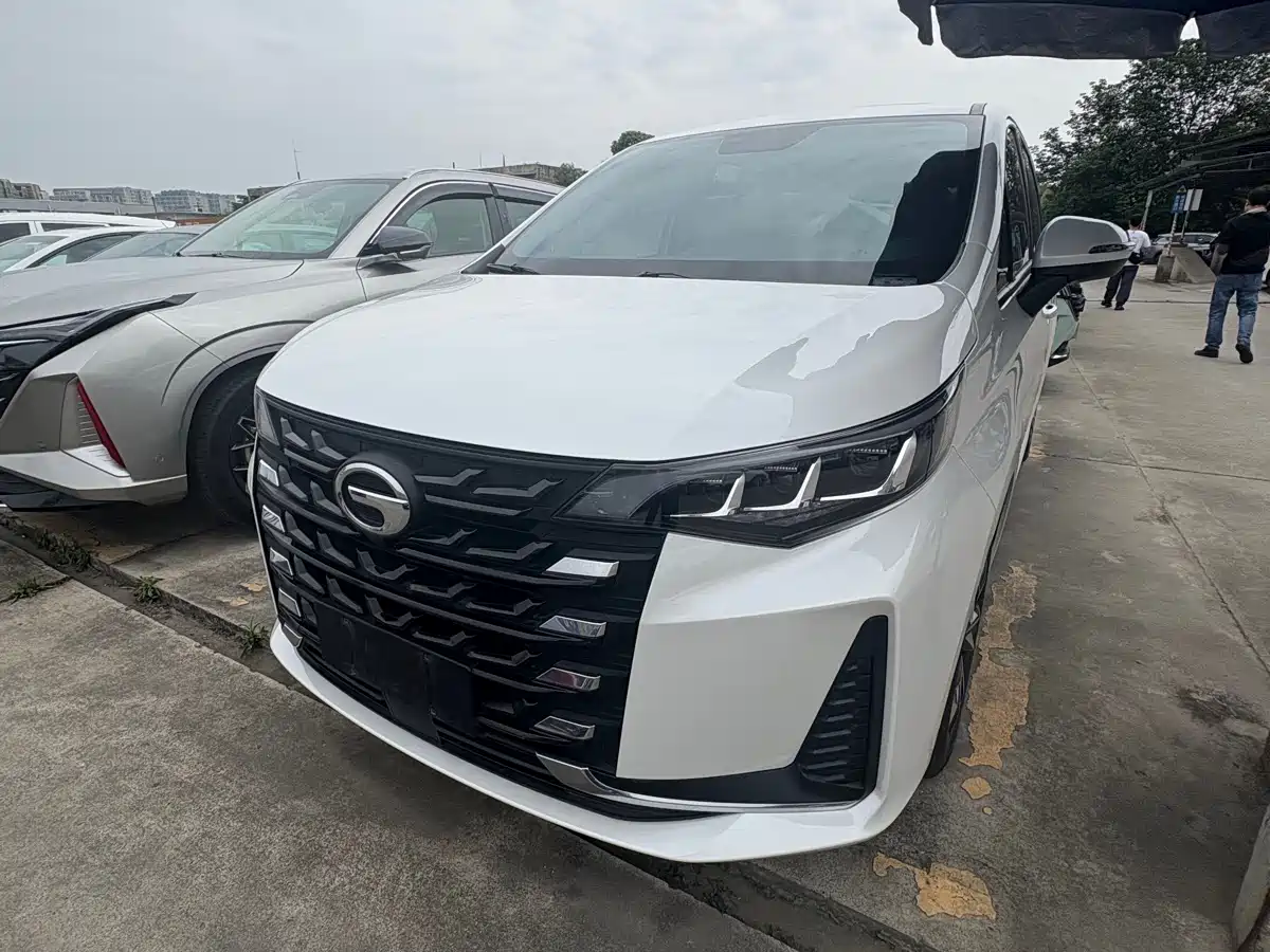 GAC TRUMPCHI TRUMPCHI M6