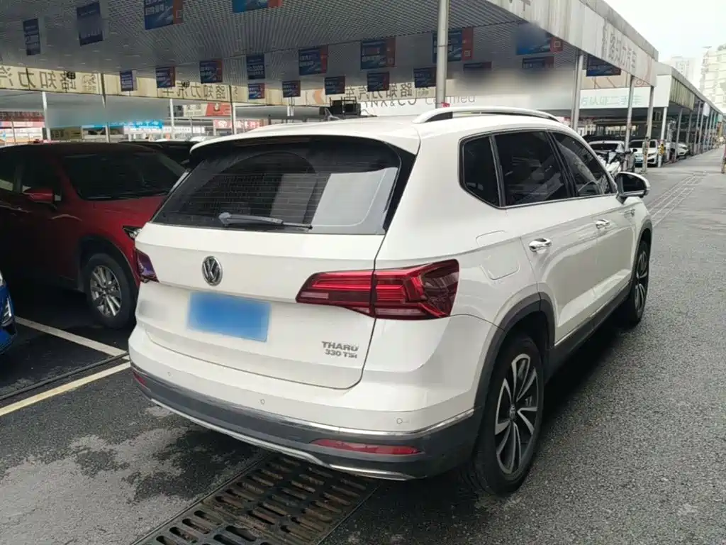 Фото 7 - Volkswagen Tharu