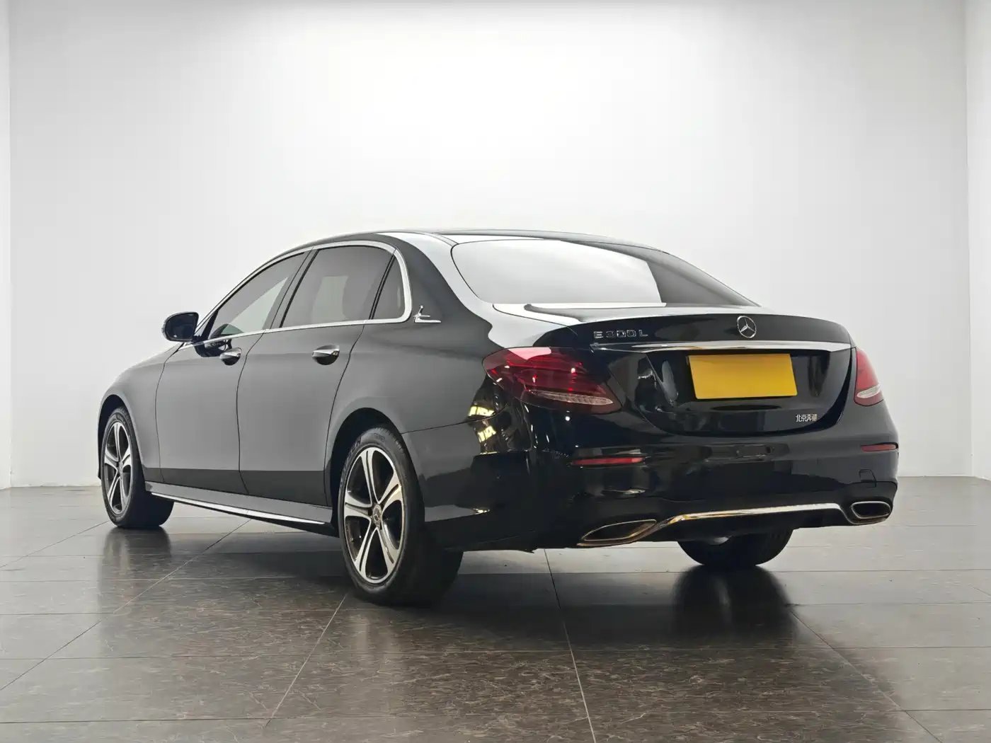 Mercedes-Benz E-Class 2020 E 260 L фото 4