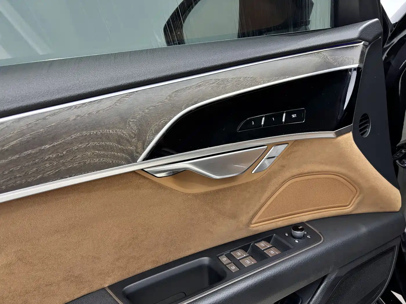 Audi A8 2019 Plus A8L 50 TFSI quattro Comfort фото 3