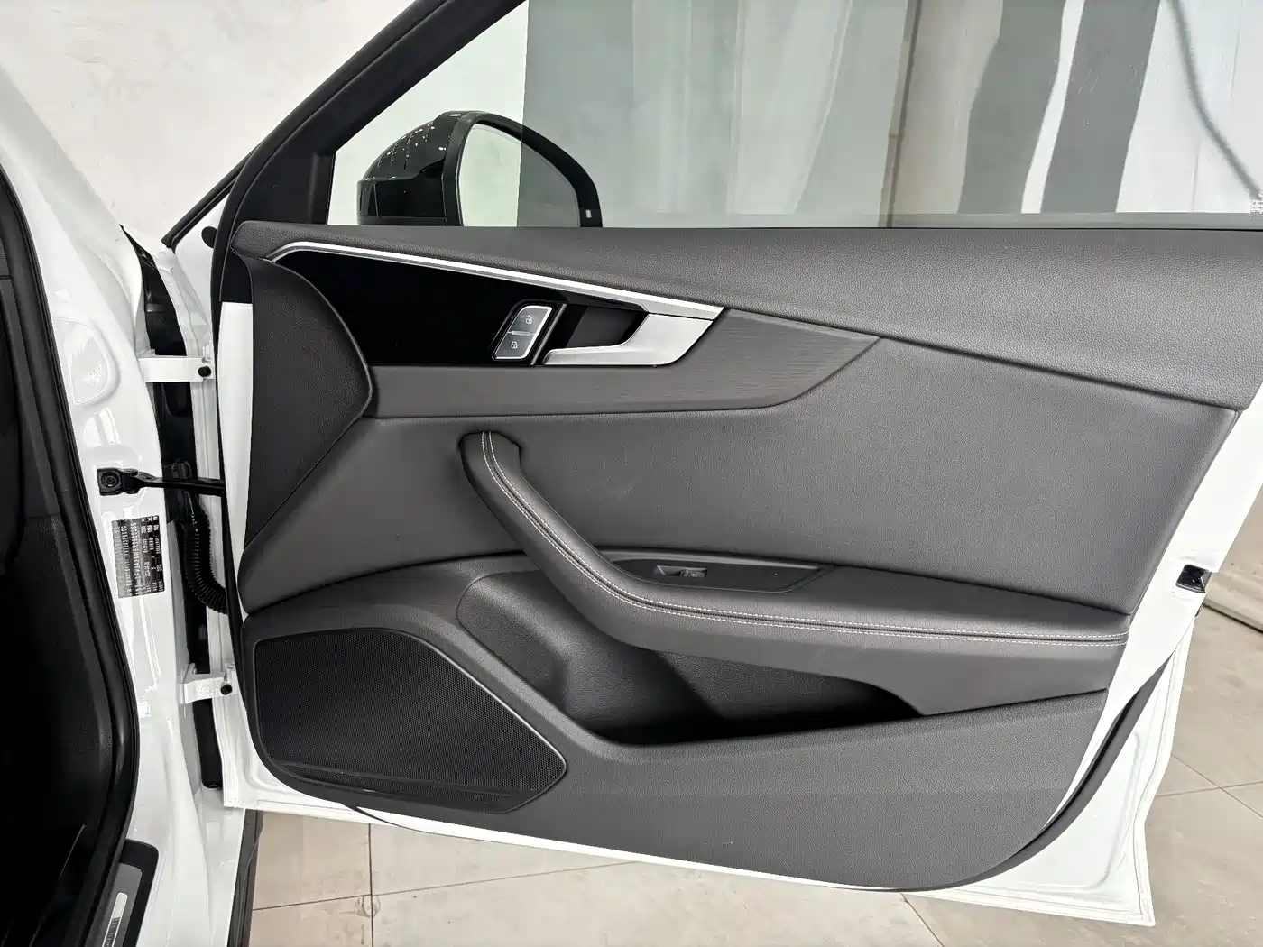 Audi A4L 2024 40 TFSI Luxury Dynamic фото 26