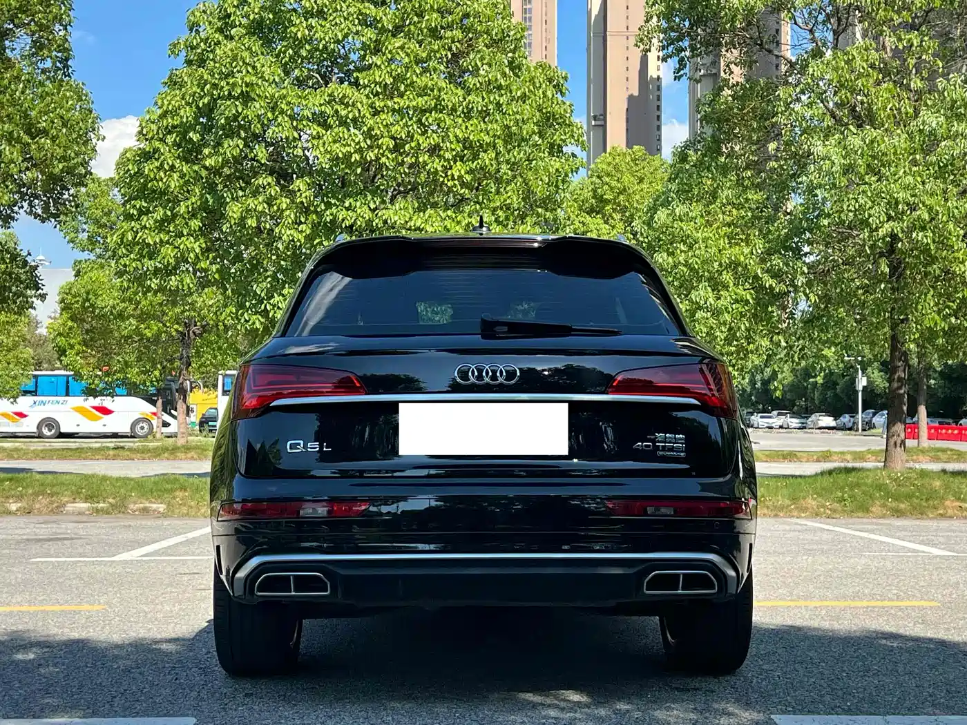 Audi Q5L 2023 40T Luxury Dynamic фото 15