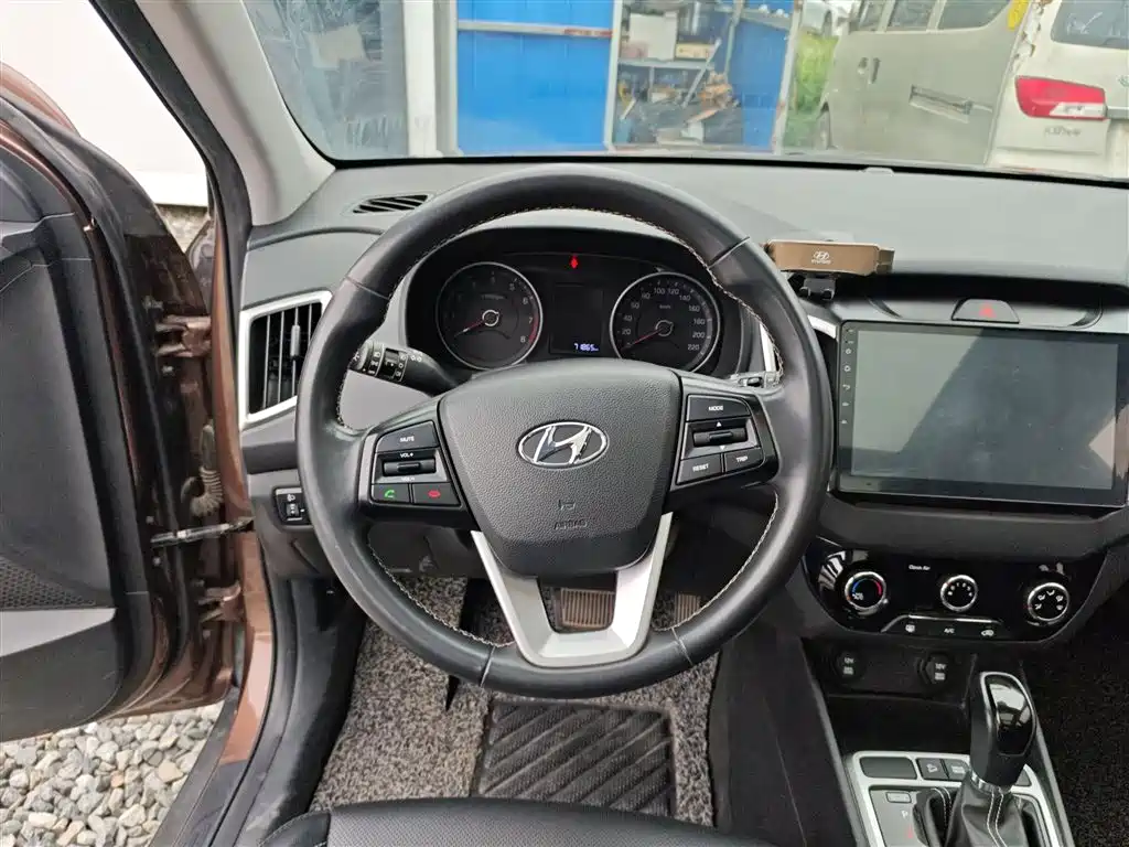 Hyundai Beijing Hyundai ix25 2017 1.6L Automatic Smart Edition фото 11