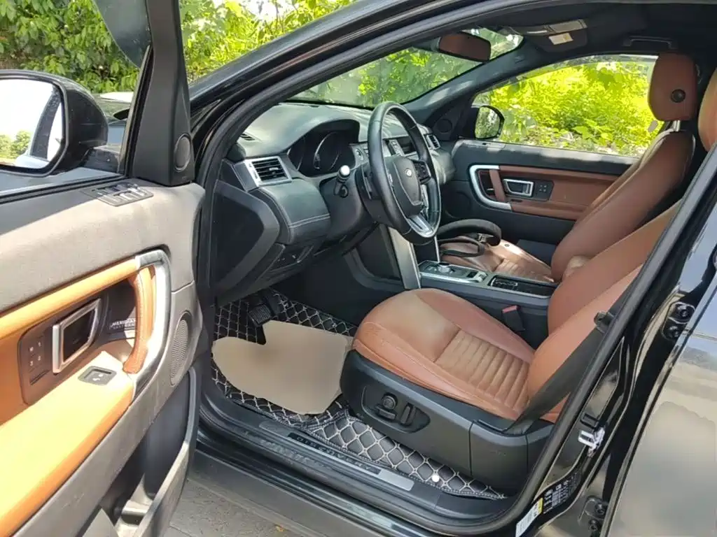 Land Rover Discovery Sport (Import) 2015 2015 2.0T HSE Luxury
