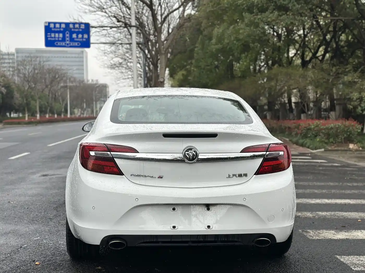 Buick Regal 2015 1.6T Leading Tech Edition фото 5