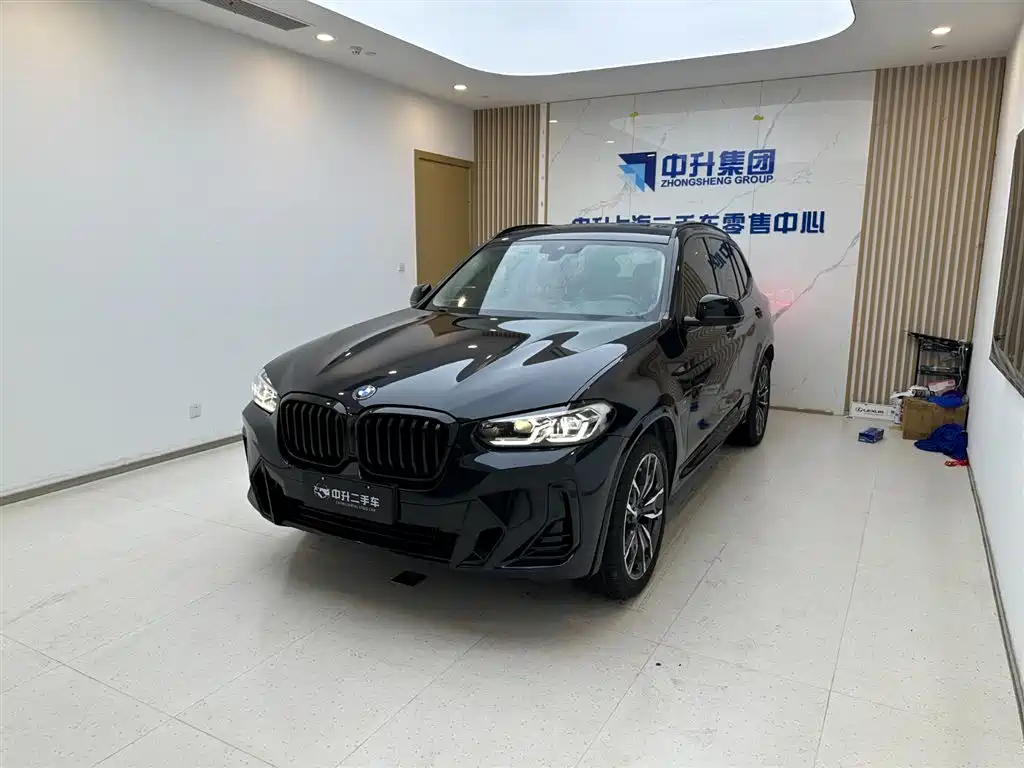 BMW X3 2022 xDrive30i Leading M Night Package