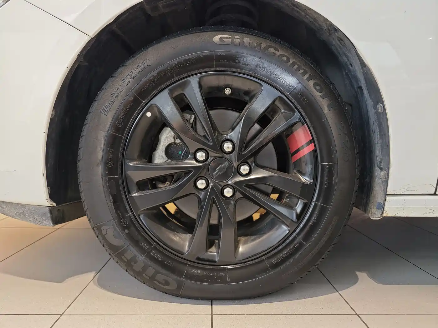 CHEVROLET KOVOZ