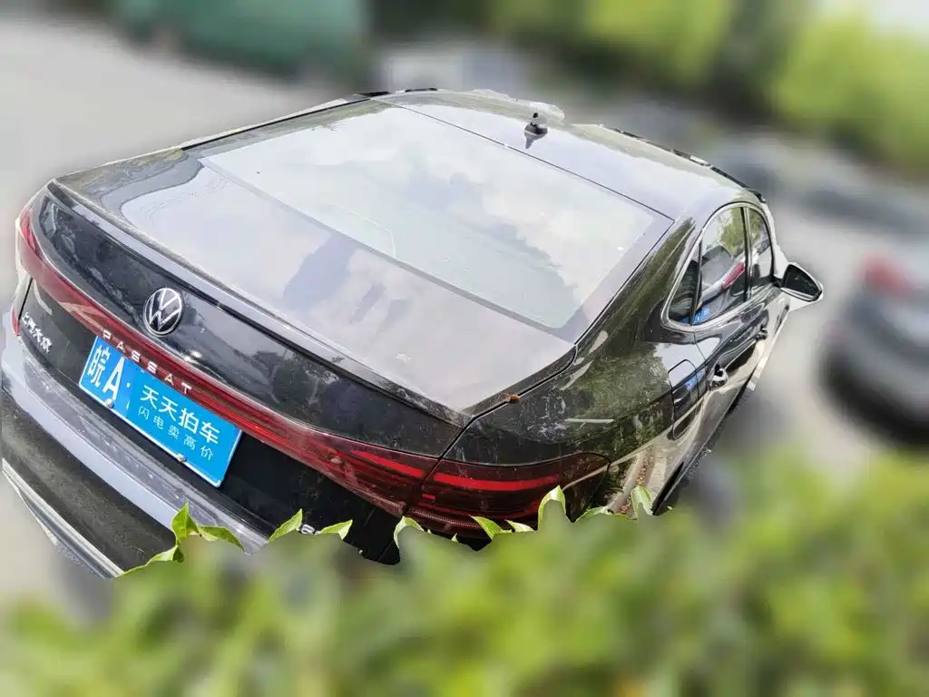 Фото 2 - Volkswagen Passat