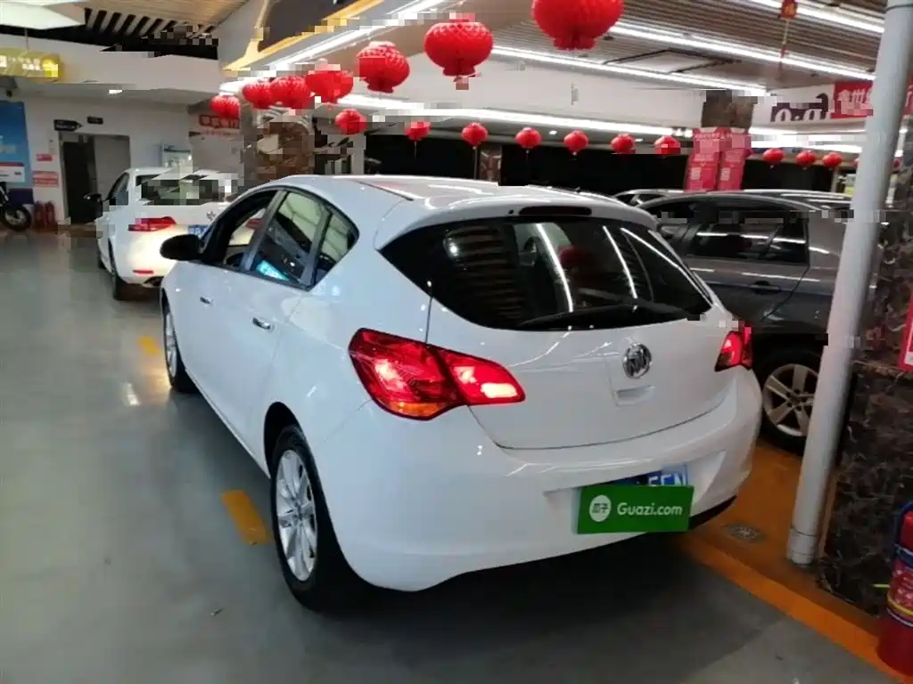 Buick Excelle 2014 XT 1.6L Automatic Fashion фото 5