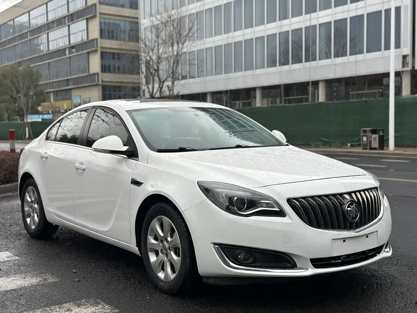 Buick Regal 2015 1.6T Leading Tech Edition фото 3