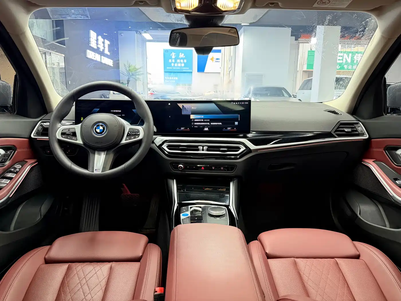 BMW i3 2022 eDrive 35 L фото 6