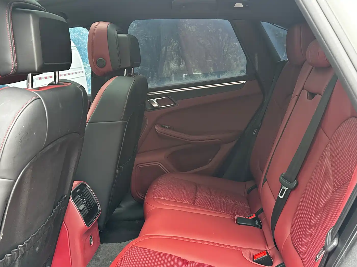 Porsche Macan 2018 Macan 2.0T фото 13