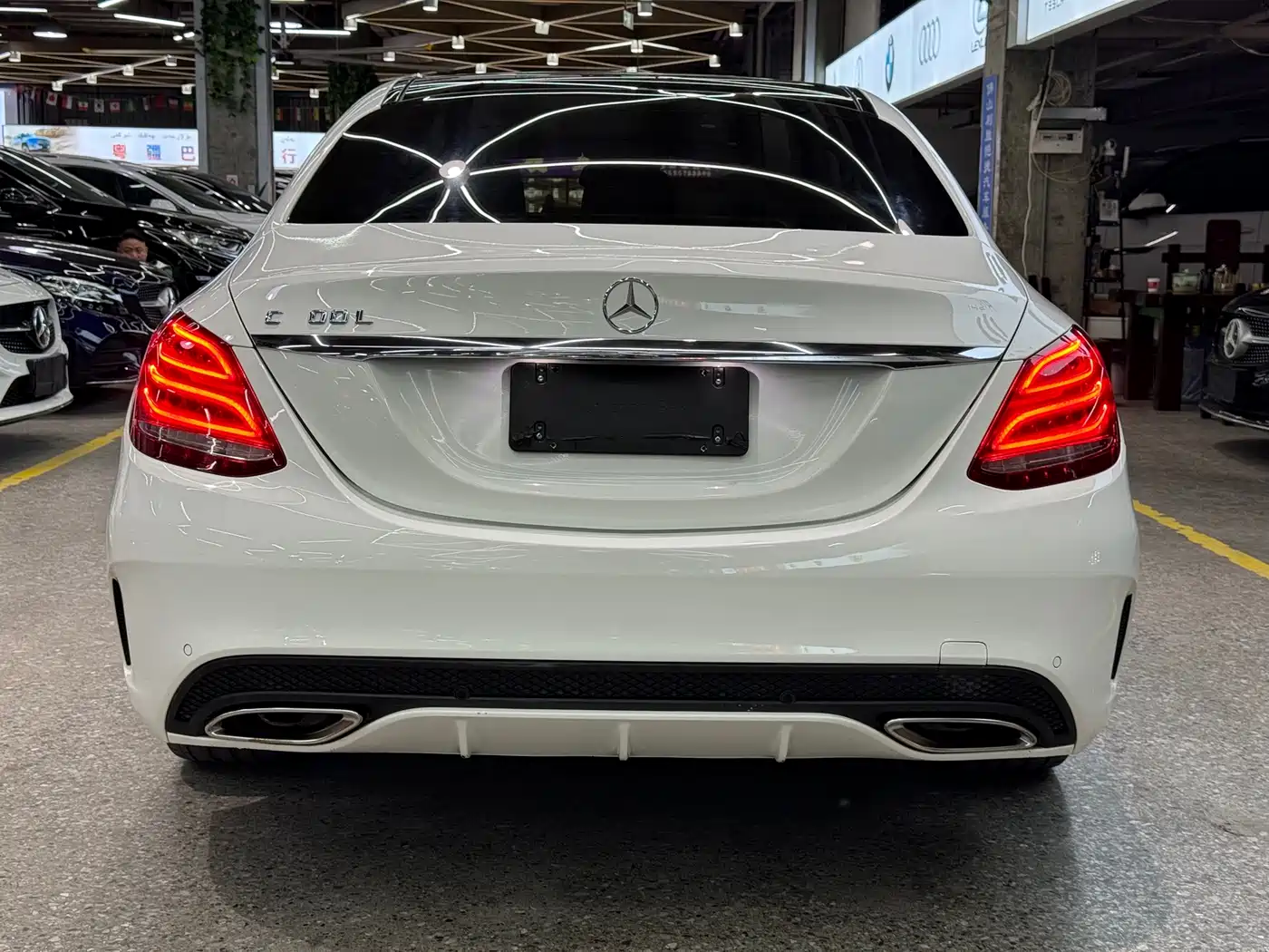 Mercedes-Benz C-Class 2015 C 300 L Sport фото 5