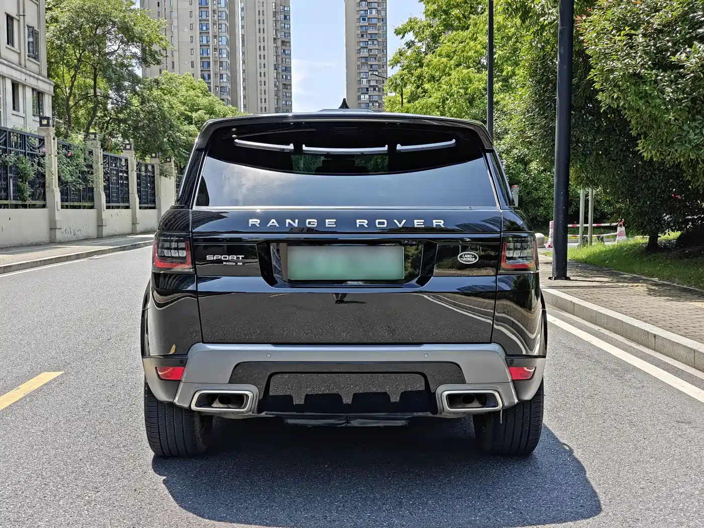 Land Rover Range Rover Sport PHEV 2022 P400e SE фото 5