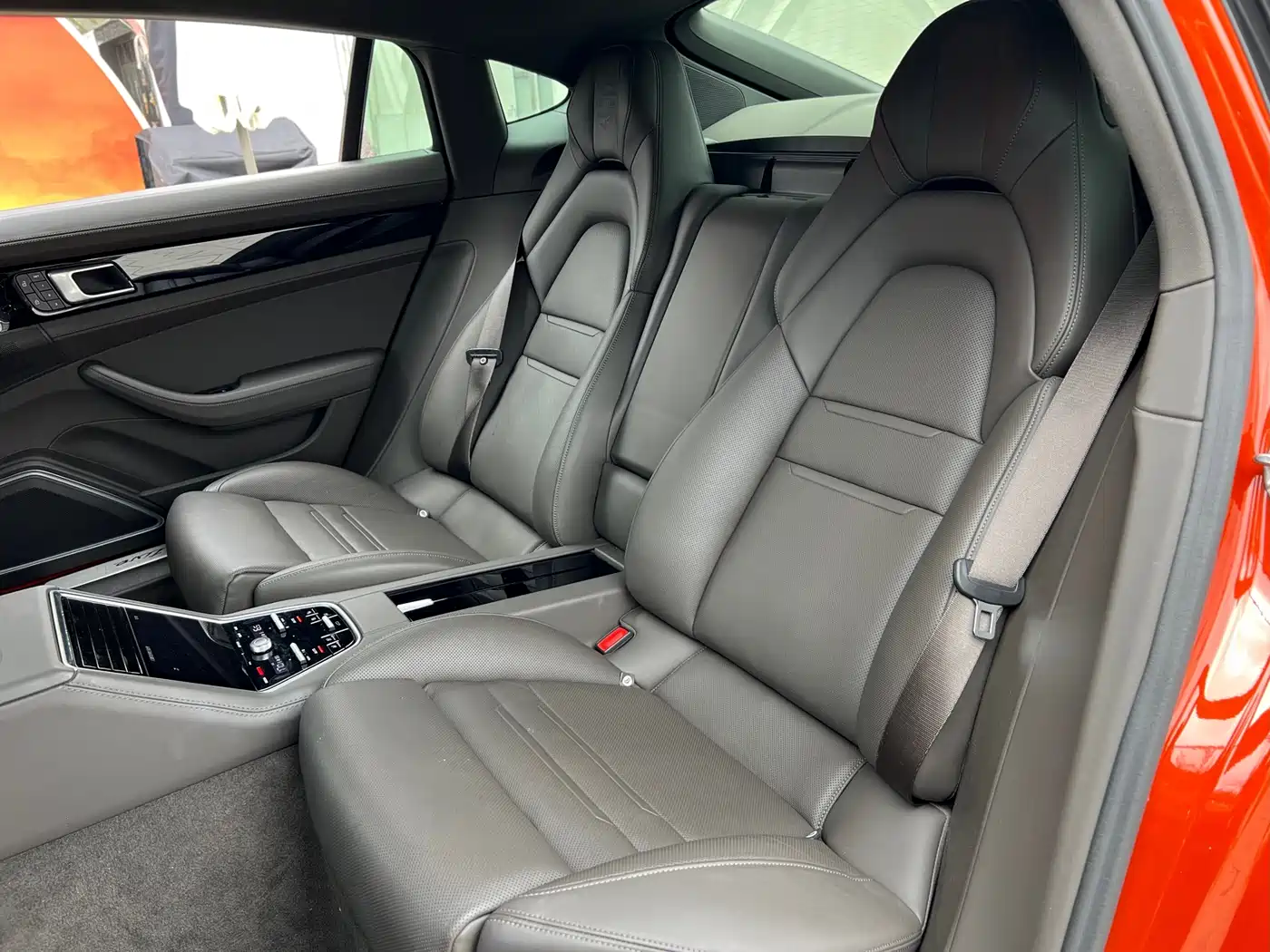Porsche Panamera 2023 Panamera 4S Executive Long Wheelbase 2.9T фото 16