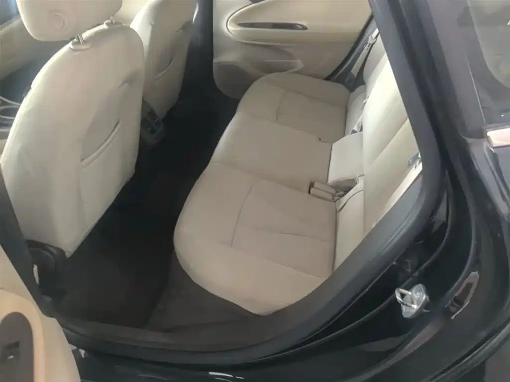 Buick Verano 2015 Sedan 15S Automatic Progressive фото 17