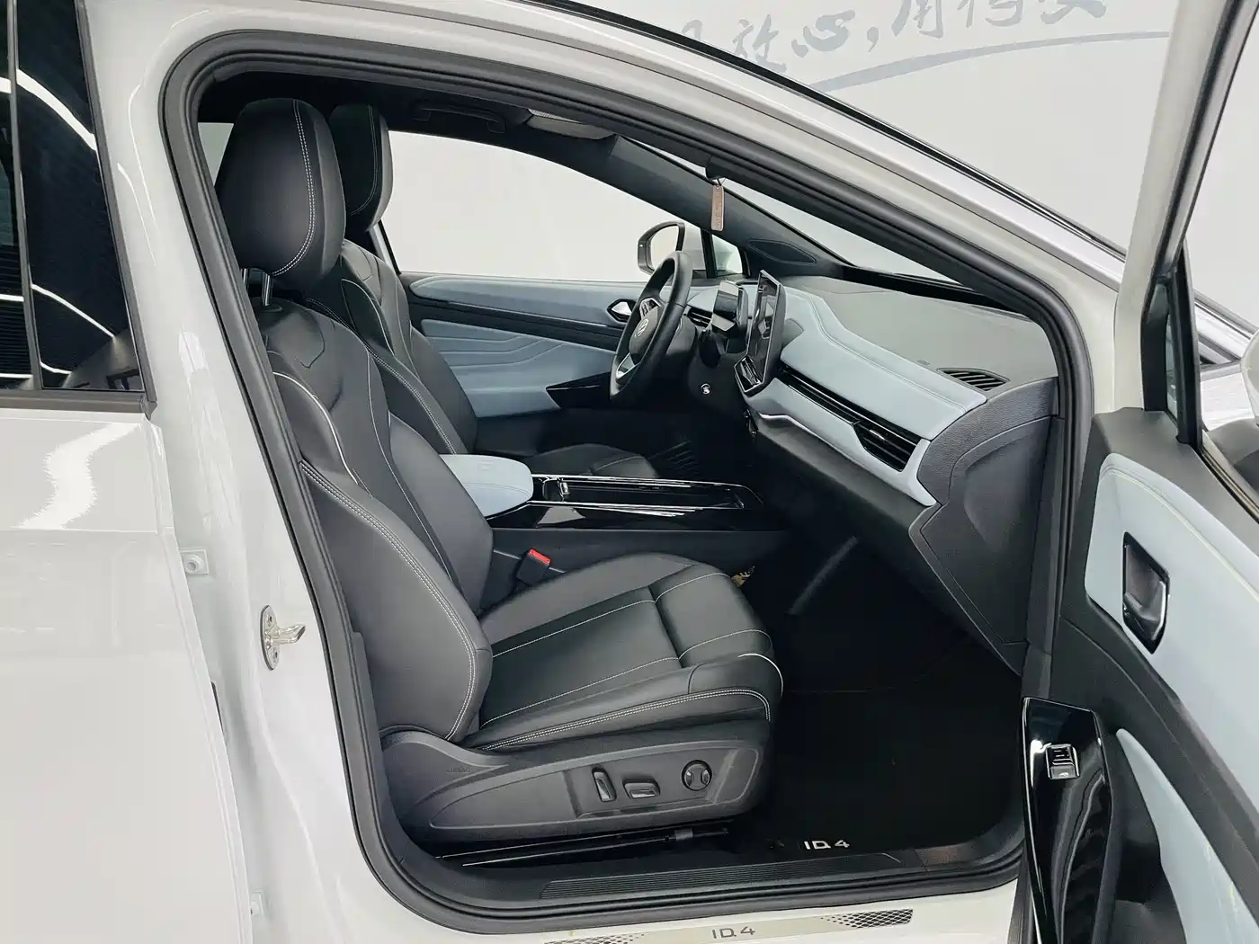 Volkswagen ID.4 X 2025 Smart Pure Intelligent Edition фото 13