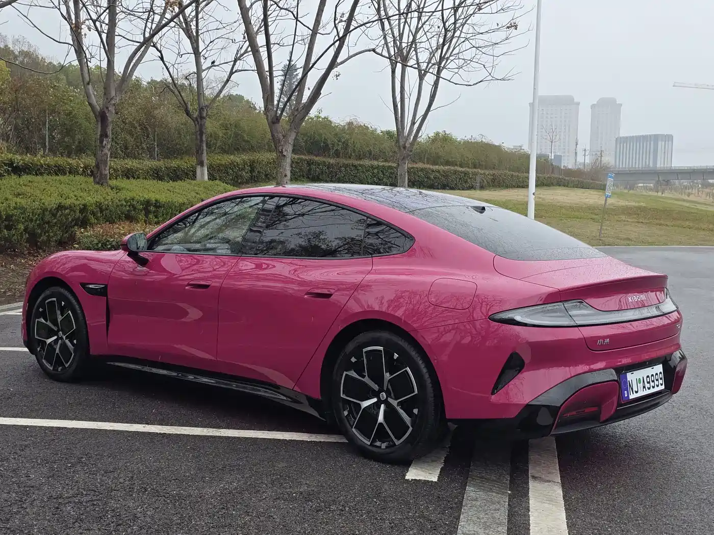 XIAOMI CAR XIAOMI SU7