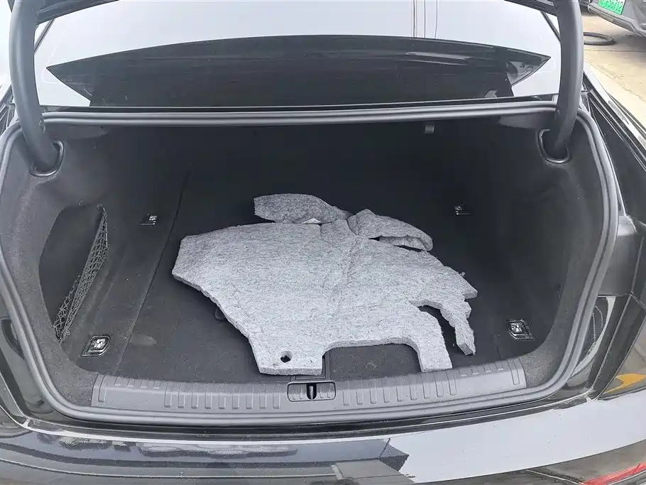 Audi A6L 2020 40 TFSI Luxury Dynamic фото 4