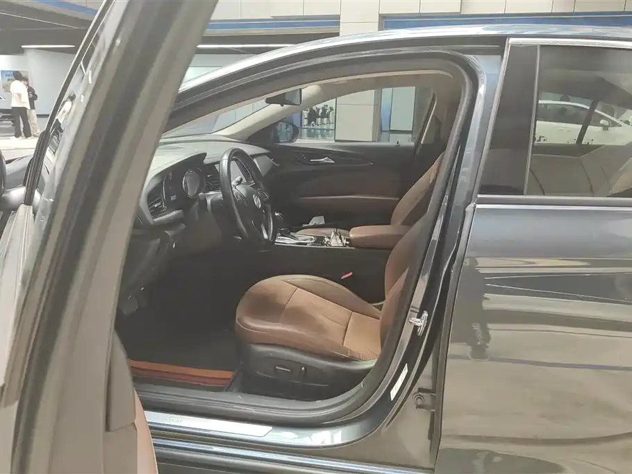Buick Regal 2019 20T Elite China VI фото 9